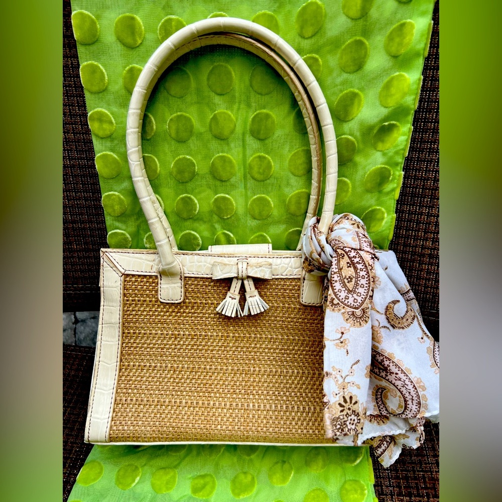 Liz Claiborne small bag,BONUS : matching Liz Claiborne scarf